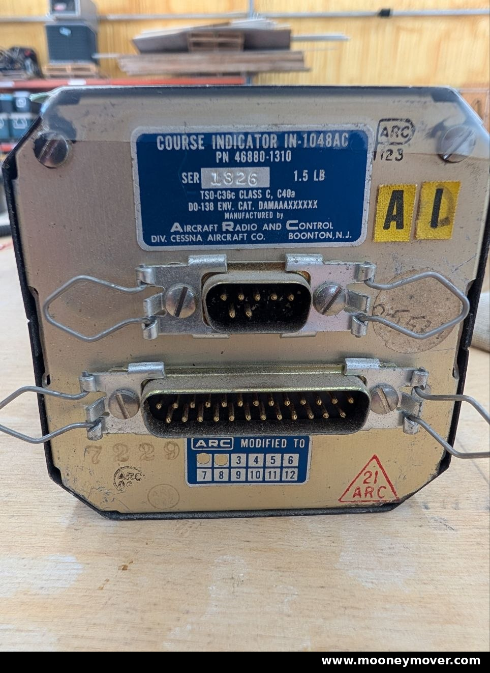 PY-0007 03-data-plate-connectors.jpg