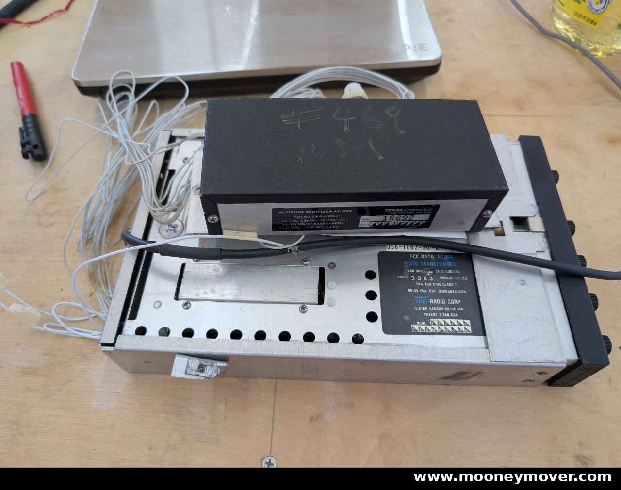 PY-0015 01-set-overview.jpg