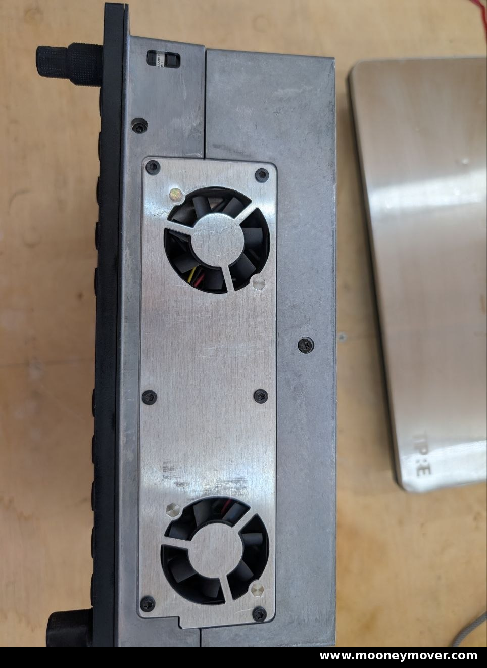 PY-0020 05-data-plate-closeup.jpg