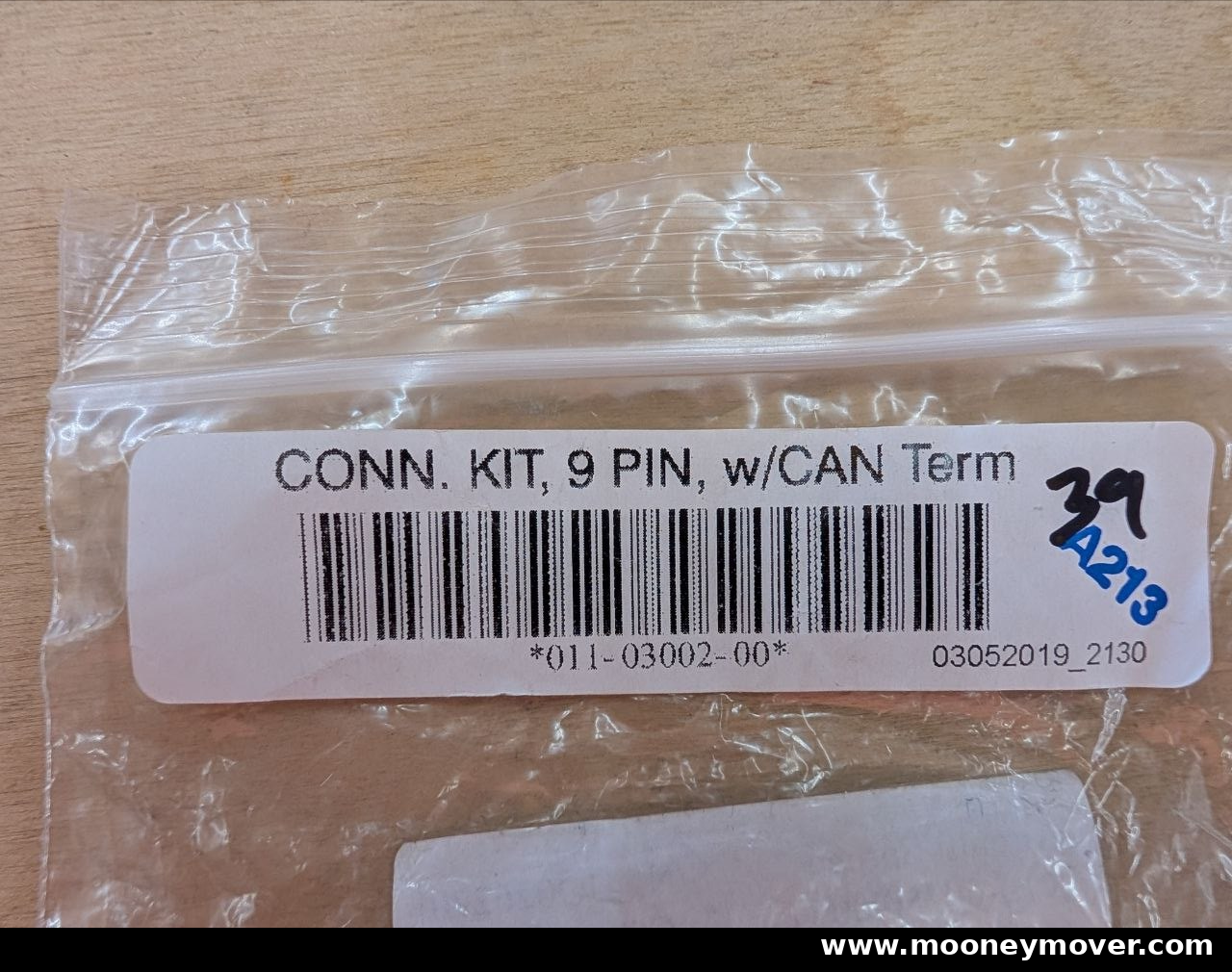 PY-0039 — 01 connector kit outer label — actual item or package view